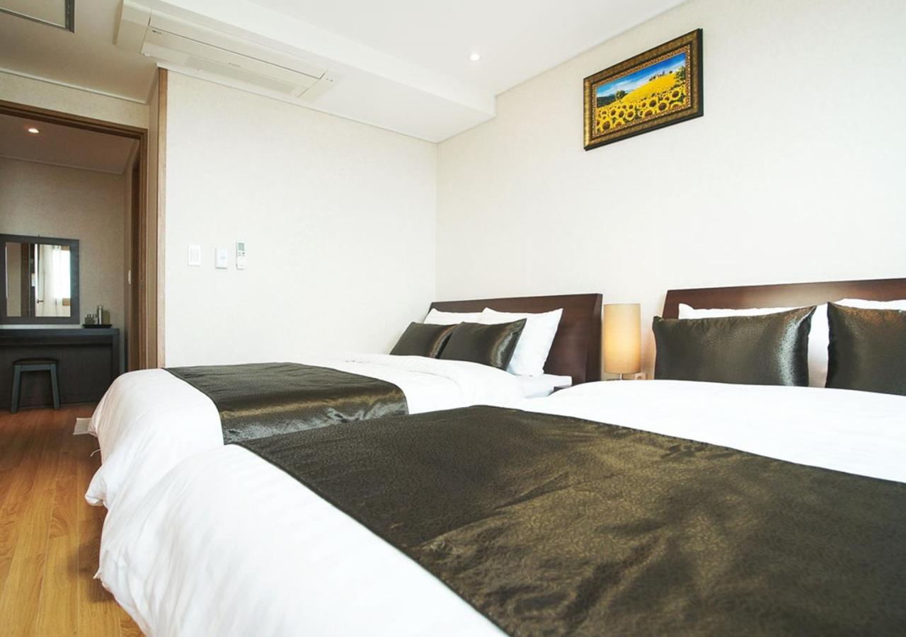 Iris Hotel Seogwipo Dış mekan fotoğraf