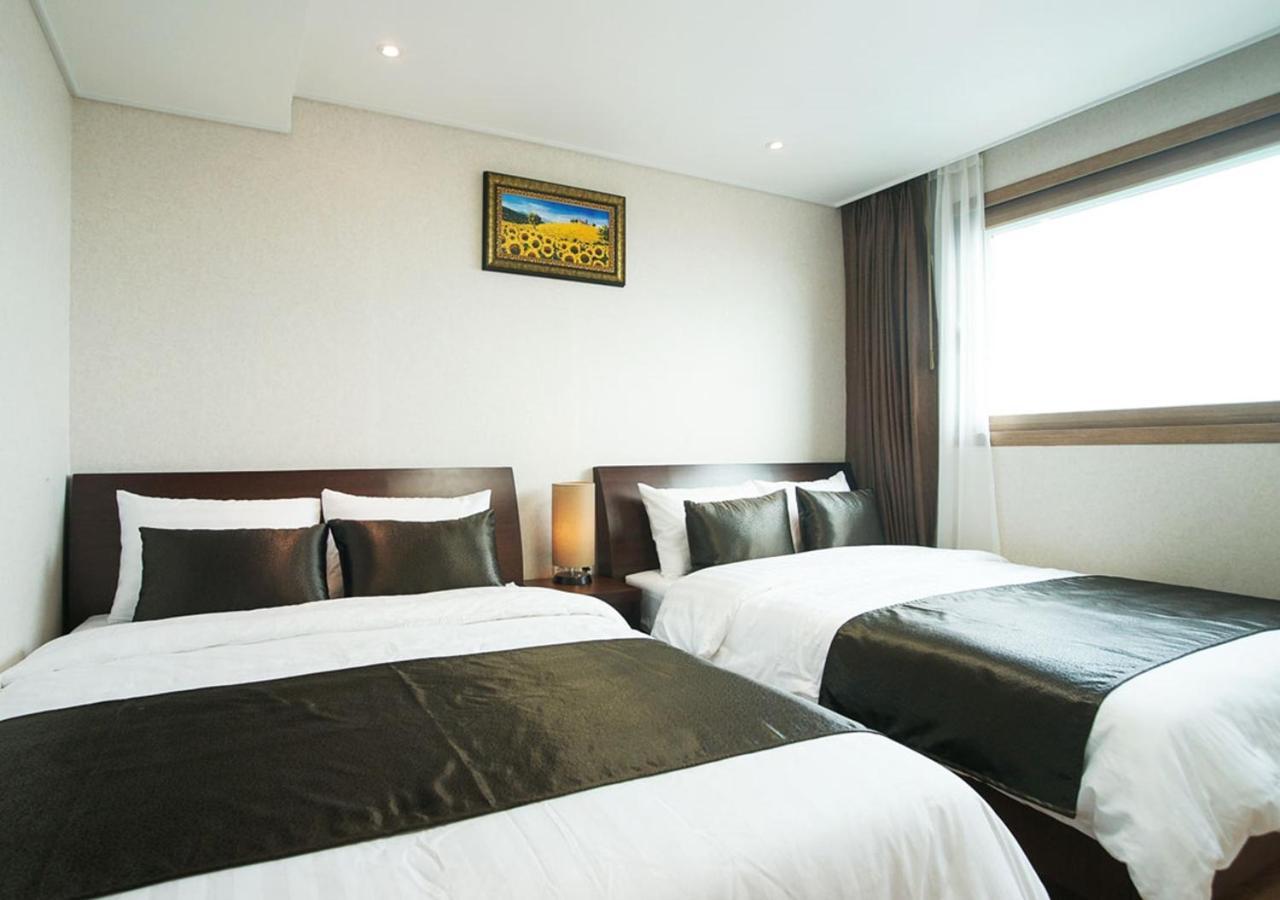 Iris Hotel Seogwipo Dış mekan fotoğraf
