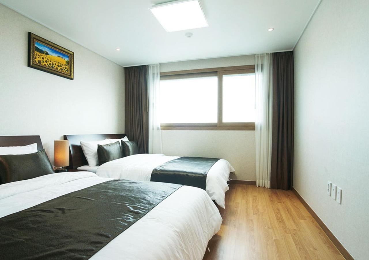 Iris Hotel Seogwipo Dış mekan fotoğraf